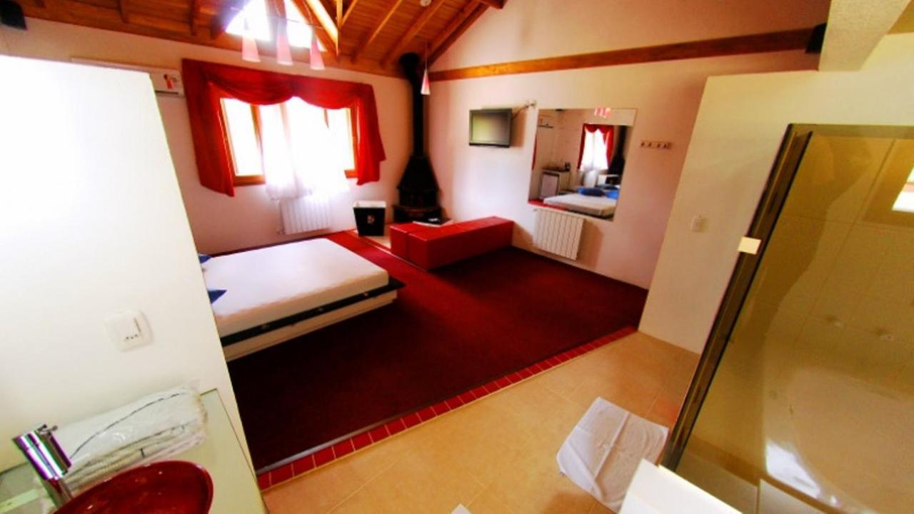 Motel Tentacao (Adults Only) Canela Habitación foto